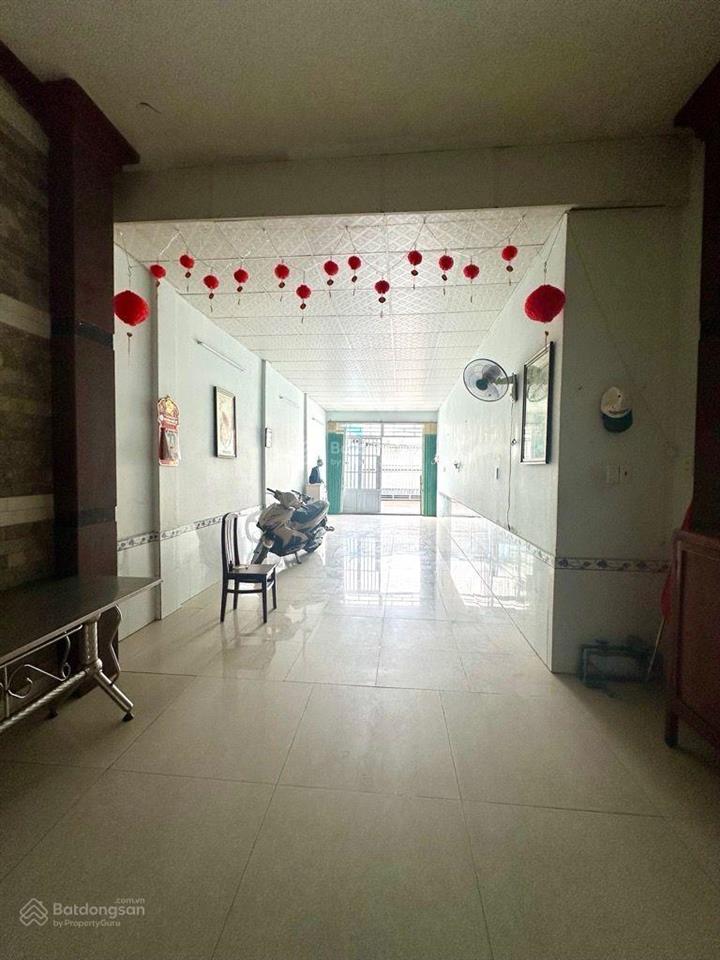 Bán nhà , huỳnh tấn phát quận 7 , chỉ 15 tỷ ( 6,6 x 26 ) nở hậu, hẽm xe tải , lô góc
