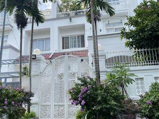 Biệt thự kdc conic, bình chánh  153m2( 8,5x18 )  chỉ 14,x tỷ  3 tầng
