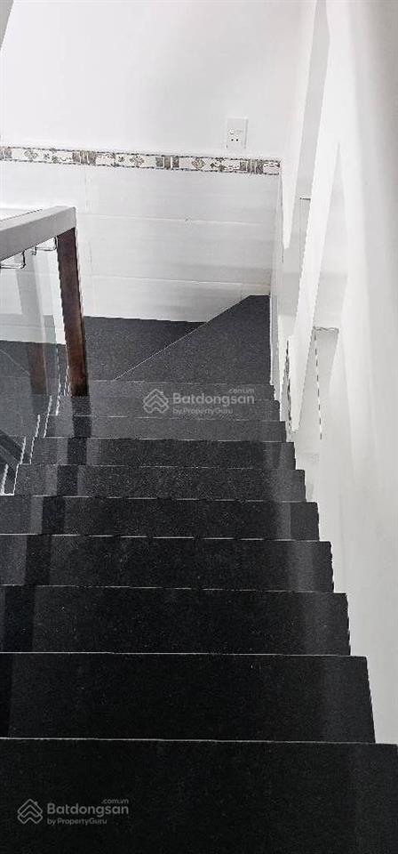 Nhà đẹp hẽm 861 trần xuân soạn, quận 7, 55m2(4.4x12 ) 2 tầng  giá chỉ 5.6 tỷ