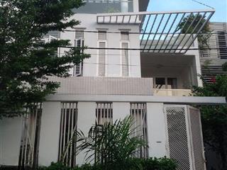 Bán biệt thự sân vườn  kdc bình hưng  bình chánh  180m2 (9x20m)  giá chỉ 15,9 tỷ