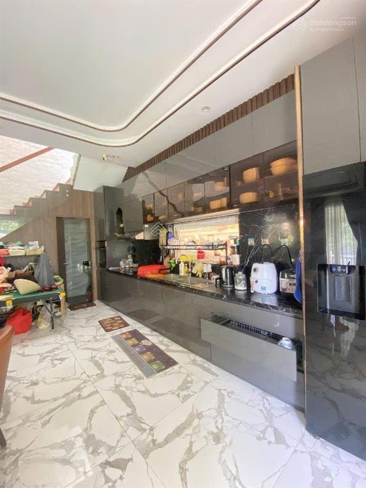 Bán biệt thự lô góc  lovera khang điền, bình chánh  165m2 ( 13x16 )  chỉ 14,x tỷ  bảo vệ 24/7