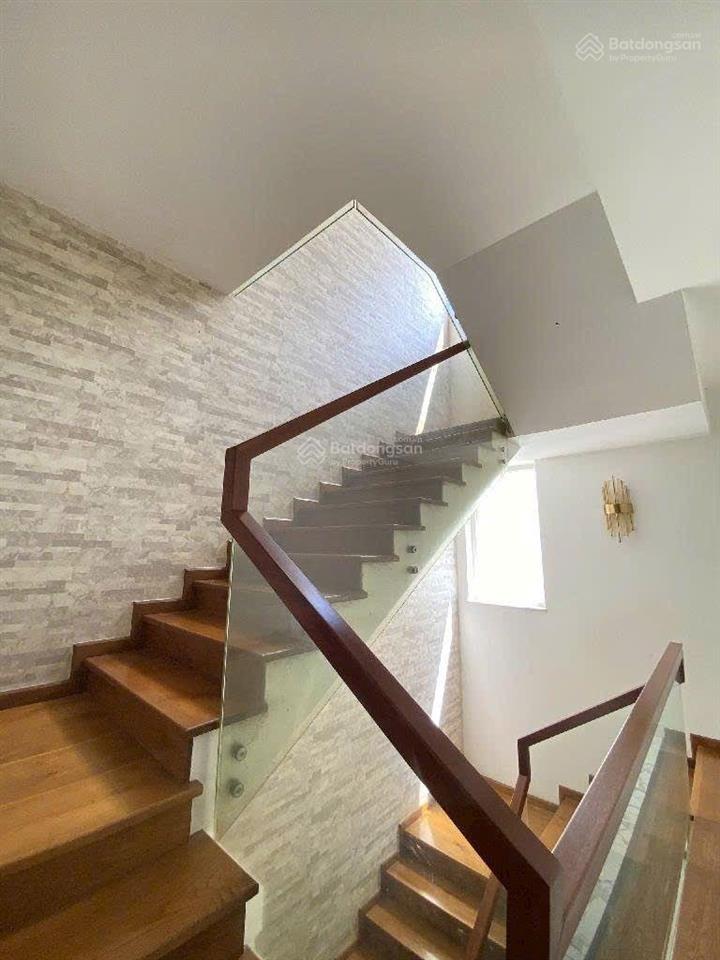 Bán biệt thự lô góc  lovera khang điền, bình chánh  165m2 ( 13x16 )  chỉ 14,x tỷ  bảo vệ 24/7