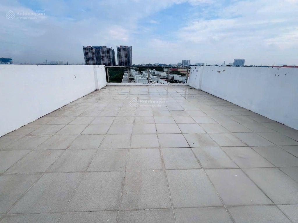 Nhà đẹp  giá tốt  ngay kdc phong phú 4, bình chánh  giá chỉ 8.x tỷ  100m2 (5x20m)  5 tầng