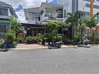 Bán nhà an dương vương, q8  220m2  chỉ 16.5 tỷ diện tích (10 x 22m)  0979 548 ***