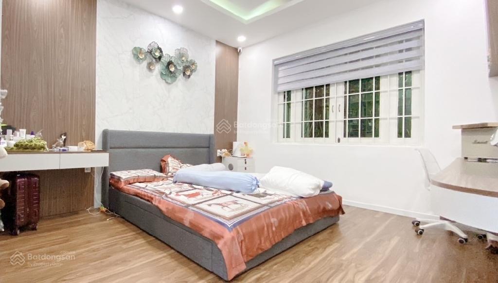 Nhà đẹpgiá tốt  trần xuân soạn, quận 7  chỉ 9,5 tỷ  103m2 ( 4,3x23)  2 tầng  có sân trước sau