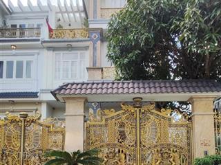 Biệt thự kdc đại phúc  phạm hùng  240m2( 10x24 )  chỉ 24 tỷ  4 tầng  có hầm xe  gần công viên