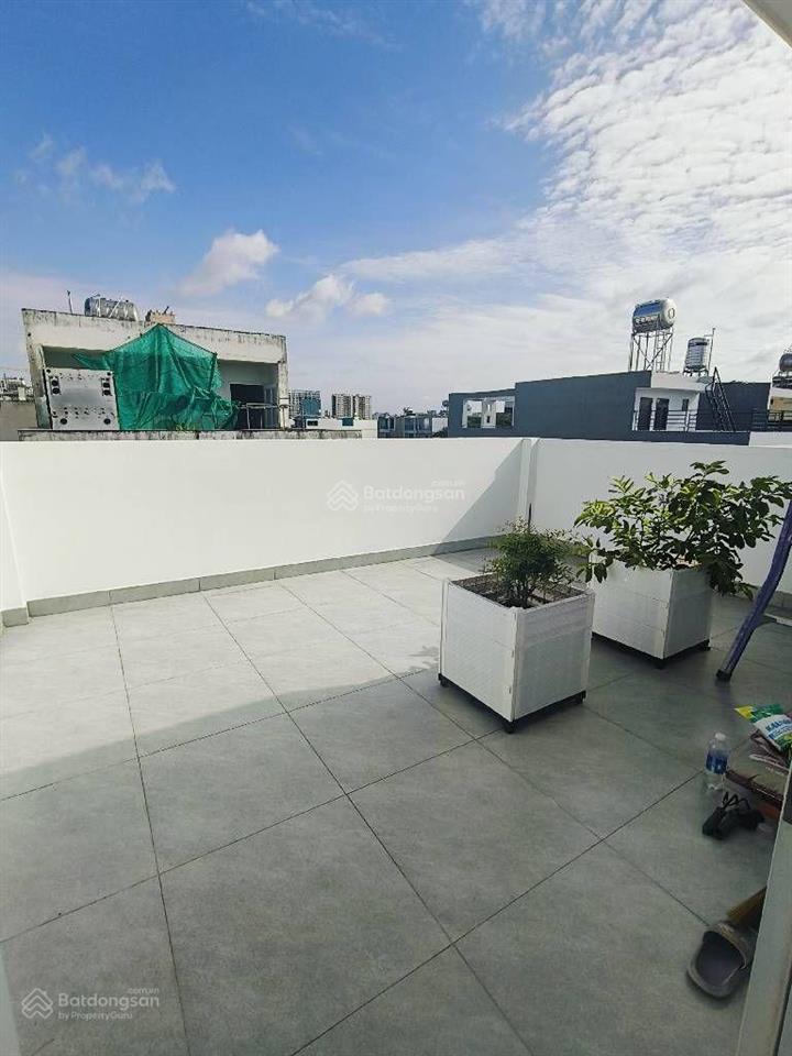 Nhà mặt tiền đường 20m  kdc 13e , phong phú  chỉ 9x tỷ  100m2( 5x20 )  4 tầng  nhà đẹp ở ngay