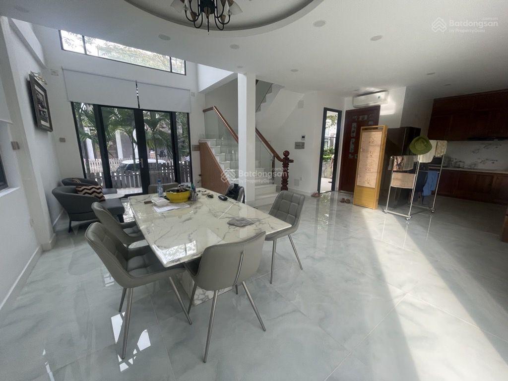 Biệt thự đơn lập  hàng hiếm tại khu vadora đô thị mizuki. diện tích 154m2 (12x12)m  chỉ 22 tỷ