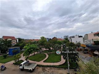 Nhà view công viên  khu biệt thự đẳng cấp tạ quang bửu, quận 8  chỉ 15,5 tỷ 120m2(6x20) 3 tầng