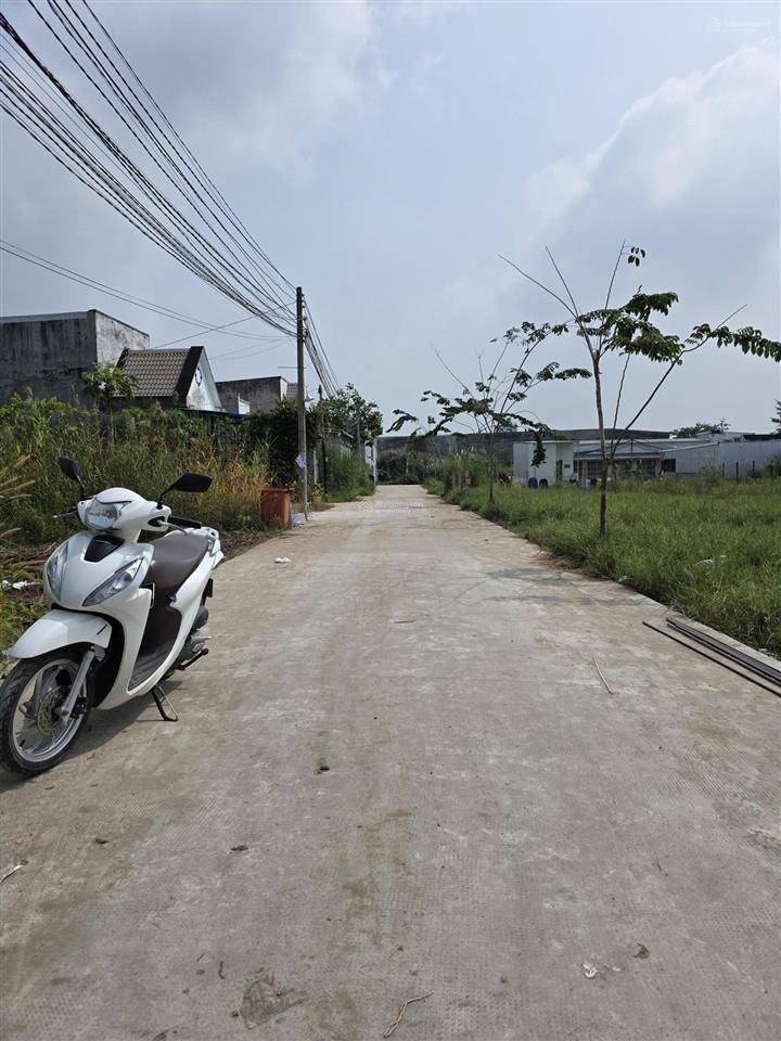 Đất nền đường bê tông đẹp ấp 2 hựu thạnh