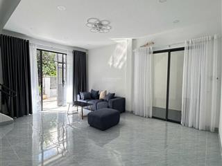 Nhà 2 tầng mới toanh  đường oto lý phục man, p. vĩnh phước, nha trang