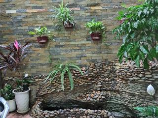 Đẹp, hiếm! phố cổ ba đình 65m2, ô tô gần, thang máy chờ, homestay