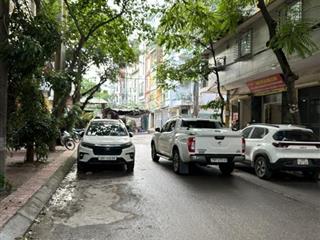 Siêu phẩm phân lô ba đình, thang máy, kinh doanh, ô tô đỗ cửa