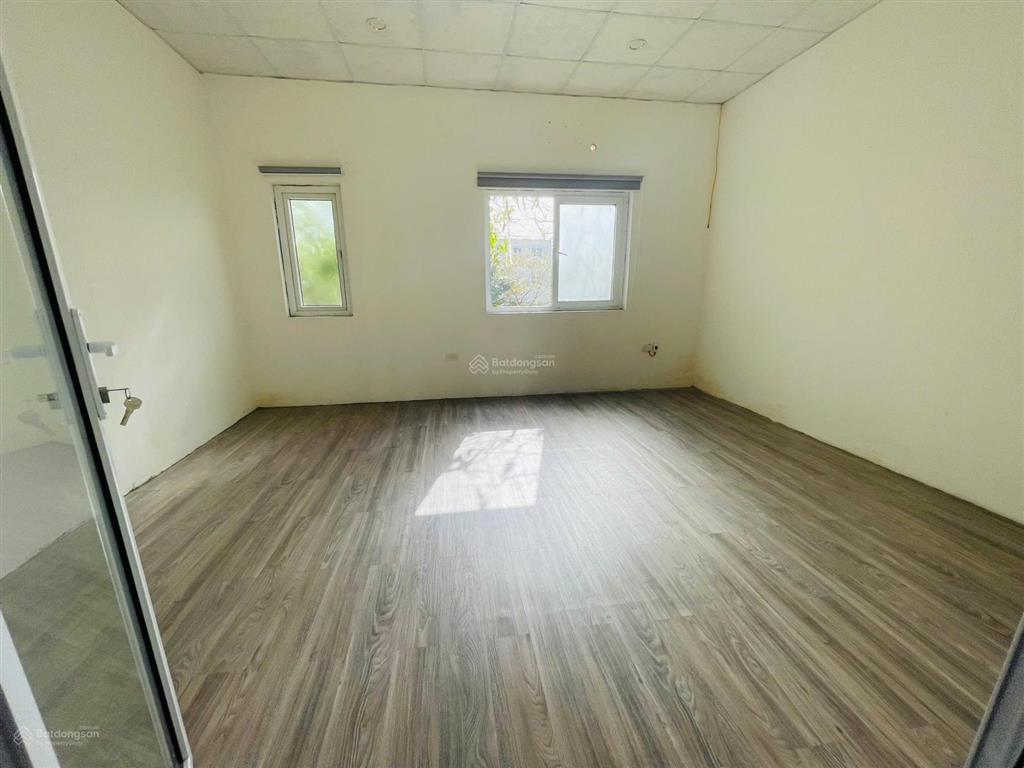 Sốc! cho thuê liền kề phù hợp làm văn phòng giá siêu hợp lí tại kđt xuân phương