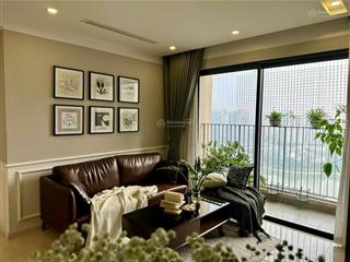 Chủ nhà gửi cho thuê căn vinhomes d'capitale c6 tầng cao 99,58m2 3full 35tr vào luôn