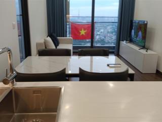 Chủ nhà gửi cho thuê smart city masteri tòa b tầng cao 80m2 26tr vào luôn