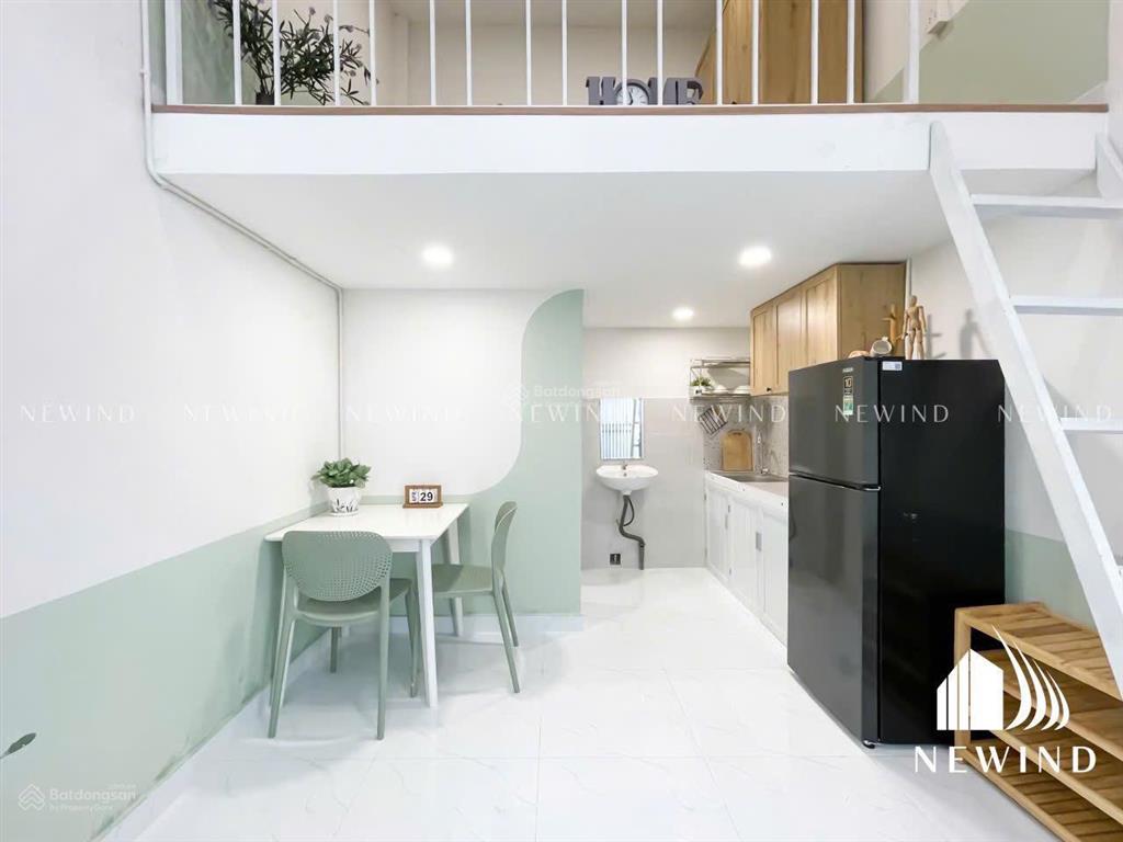 Duplex gác cao 2m, ở được 3 4 người, tone màu pastel cực có gu, sát bên kcx tân thuận