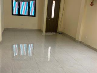 Cho thuê 2 tầng, 60m2/tầng giá 8 triệu, ở hoặc văn phòng công ty tại cầu diễn, bắc từ liêm