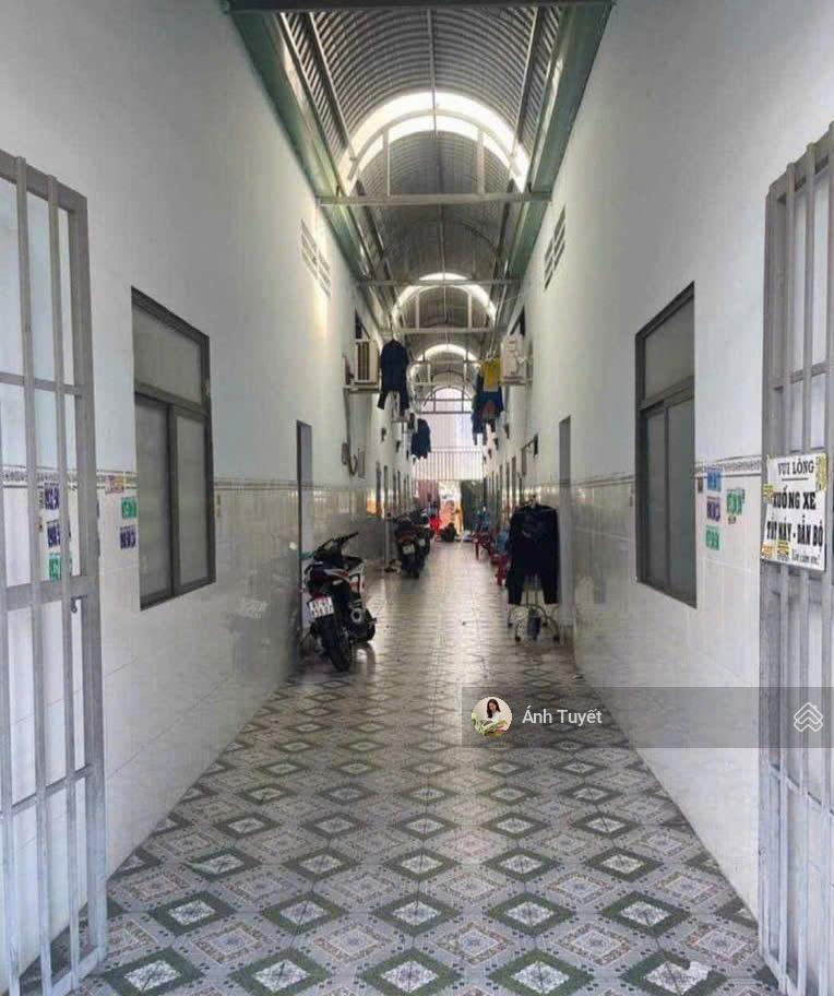 Thanh lý dãy trọ 24 phòng 420m2 giá 700 triệu, ngay kcn tân tạo thu nhập 40 triệu/tháng