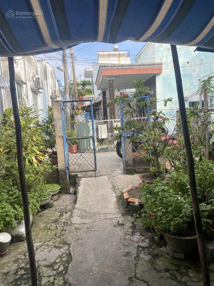 Bán đất tặng nhà nát phú định q.8, 5.5x19m, shr tiện xây sửa mới, chỉ 3.5 tỷ