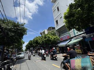 Mt âu dương lân, 9 tầng  hầm thang máy dtsd 855m2  30 phòng dv khép kín  dòng tiền gần 200tr