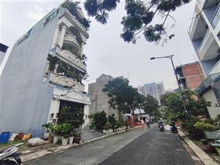 Bán nhà kdc conic  4 tầng 8 phòng master  shr hoàn công đủ  7x20m { dt sàn 331m2}  chỉ 13.8 tỷ