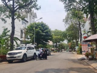 Mặt tiền kdc hiện hữu đối diện bến xe quận 8, 5*21m, 3 tầng, 4pn, chỉ hơn 7 tỷ