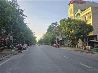 Bán lô đất đường hoàng hoa thám đẹp hiếm.  em chuyên mua bán đất tp bắc ninh ạ