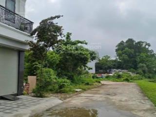 Em cần bán 1 số lô thuộc khu 5 núi đại phúc cũ (võ cường mới). 0819 076 *** chuyên bđs tp bn