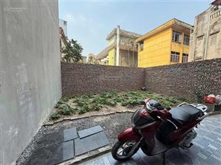 Bán đất đẹp tại thanh bình, mỗ lao. diện tích 30m2 ngõ 2m. đi vài bước ra cầu trắng