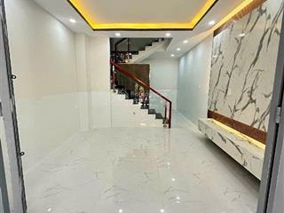 Nhà đẹp âu dương lân quận 8  42m2, 3 tầng 4pn hẻm oto  pháp lý sạch hoàn công đủ nhỉnh 6 tỷ.