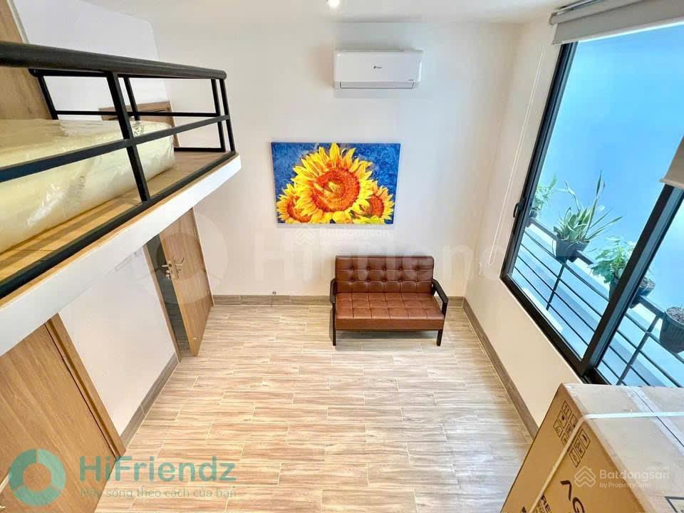 Cho thuê phòng mới 100%  full nội thất  cửa sổ thoáng mát nằm ngay trung tâm bình thạnh