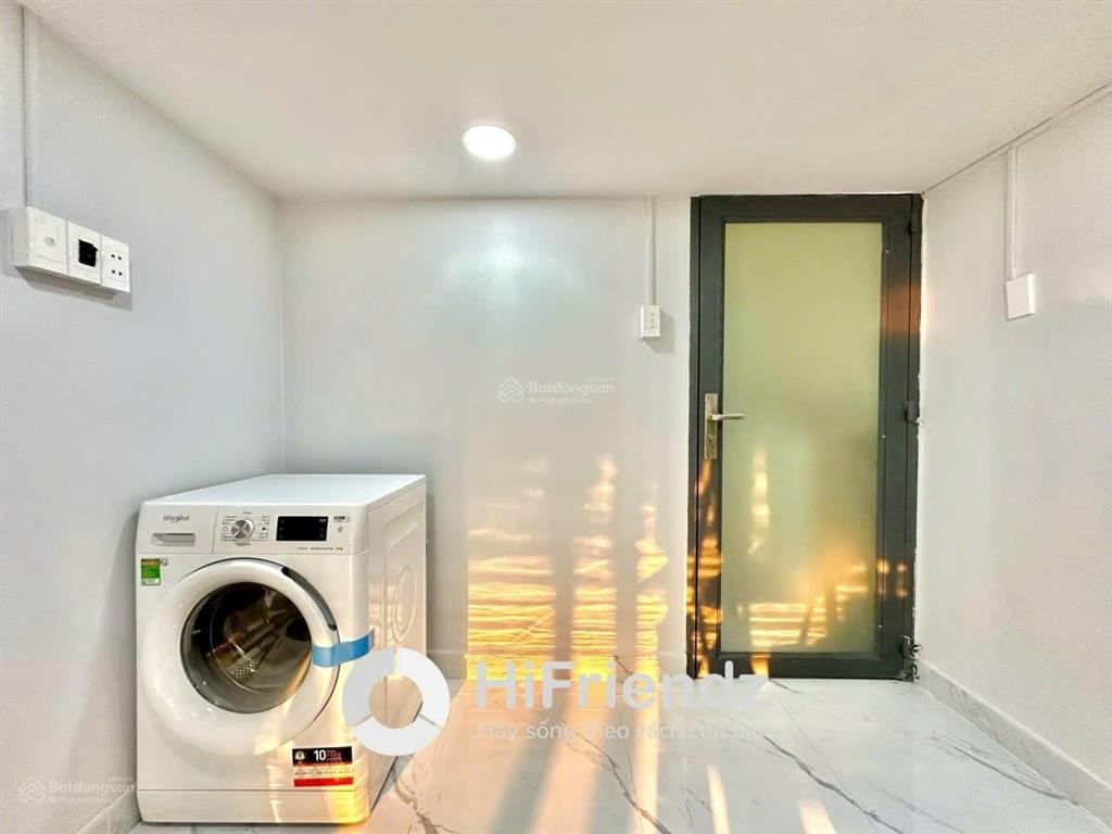 Cho thuê phòng full nt thang máy ban công nằm ngay trung tâm bình thạnh sát vách các trường đh lớn