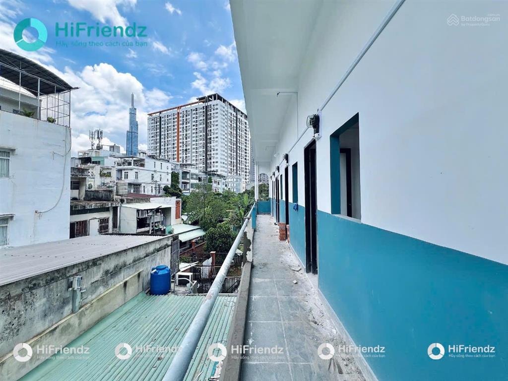 Cho thuê phòng mới 100%  cửa sổ thoáng mát  gác cao nằm ngay trung tâm bình thạnh