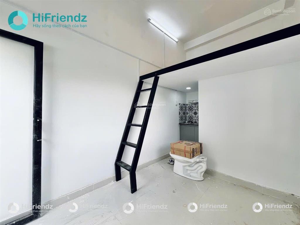 Cho thuê phòng mới 100%  cửa sổ thoáng mát  gác cao nằm ngay trung tâm bình thạnh