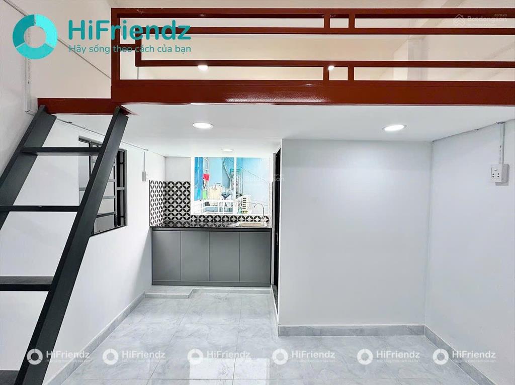 Cho thuê phòng mới 100%  cửa sổ trời siêu thoáng mát nằm ngay trung tâm sát vách các trường đh lớn