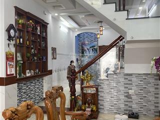 Nhà riêng 1/ ngắn trần thị hè q12. dt 4*17 1trệt2lầu. sân rộng xe hơi đậu trong nhà, giá 5,95tỷ tl