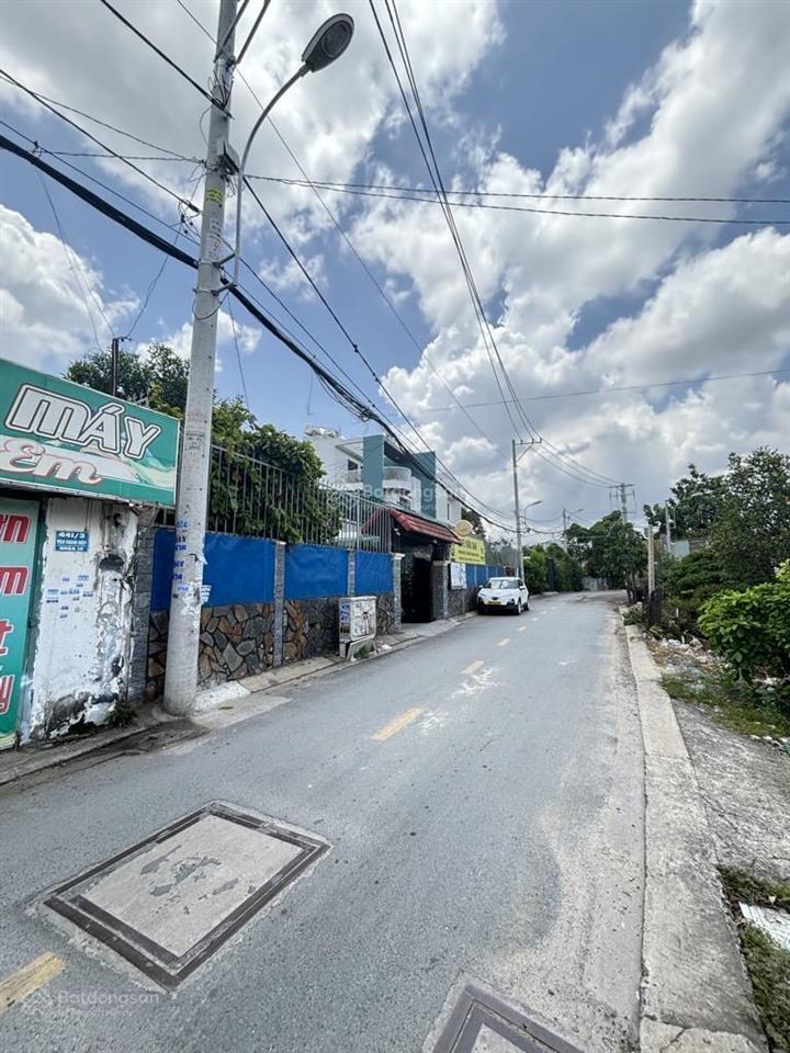 Lô đất mt tân thới hiệp 188m2 thổ cư. giá 9,99tỷ gần cvpm quang trung. tân thới hiệp