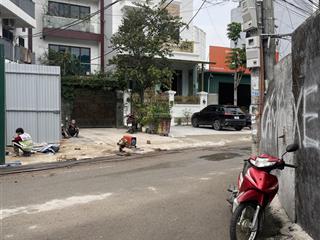 Chính chủ gửi bán căn nhà cổ nhuế, dân xây chắc chắn, ngõ ôtô tránh, 52m2, mt 4.2m, 9 tỷ