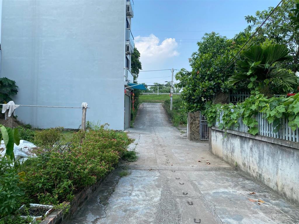 Bán đất tại đại cát, ô tô 7 chỗ vào, view hồ, gần cầu thượng cát, 50m2, mt 4m, 6.5 tỷ