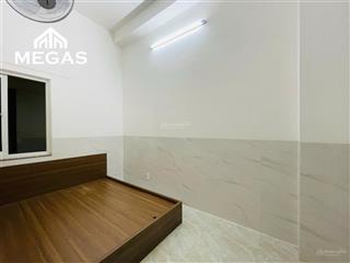 Cần pass lại phòng ở nhất chi mai tân bình, giá rẻ hơn giá chủ. 6 triệu / tháng