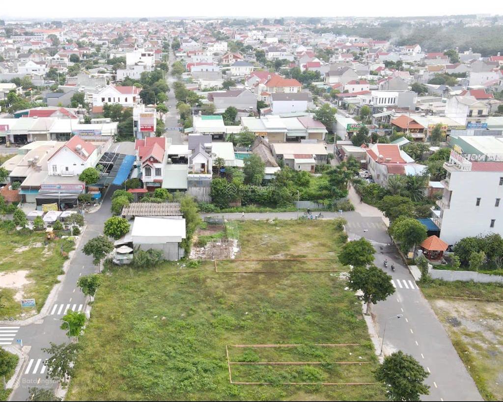 Bán rẻ nền đất mt đường 12m thấp hơn 100tr so với các lô đường 8m. kdc phùng hưng, an viễn