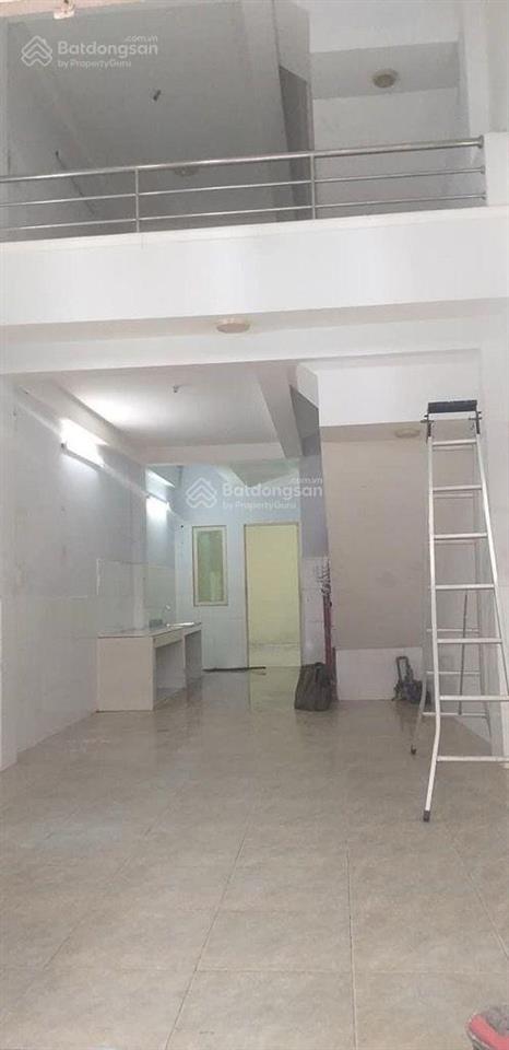 Nhà 4,4x16, 3 tầng, giá chỉ 6,x tỷ, đường độc lập, tân phú, hẻm xe tải.