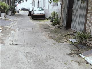 Nhà 4,4x16, 3 tầng, giá chỉ 6,x tỷ, đường độc lập, tân phú, hẻm xe tải.