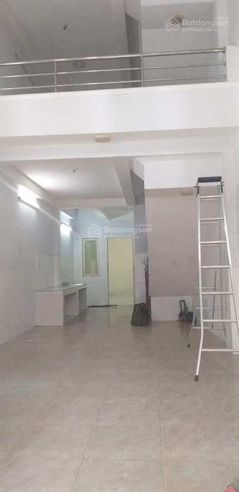 Nhà 4,4x16, 3 tầng, giá chỉ 6,x tỷ, đường độc lập, tân phú, hẻm xe tải.
