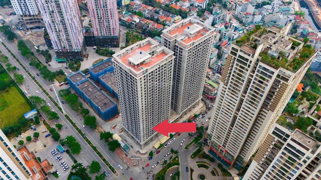 Bán căn góc 3 ngủ the charm hà đông 95m2 chỉ 7,2 tỷ, full nội thất, ngân hàng hỗ trợ 12 tháng ls 0%