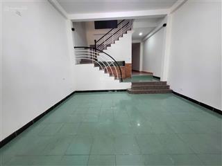 Bán nhà 2 tầng hoài thanh gần dương khuê,mỹ an. tuyến đường kinh doanh, xây căn hộ tốt..