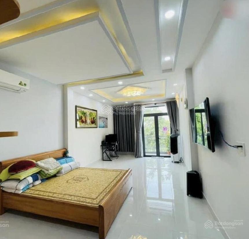Nhà mới 4 tầng dt (4m x 17m)  khu biệt thự kiều đàm, p. tân hưng, q7