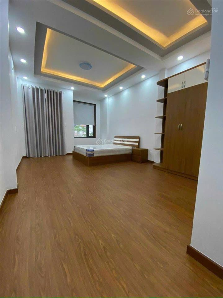 Bán nhà 3 lầu đường số p. tân quy (dt 4m x 20m) giá tốt