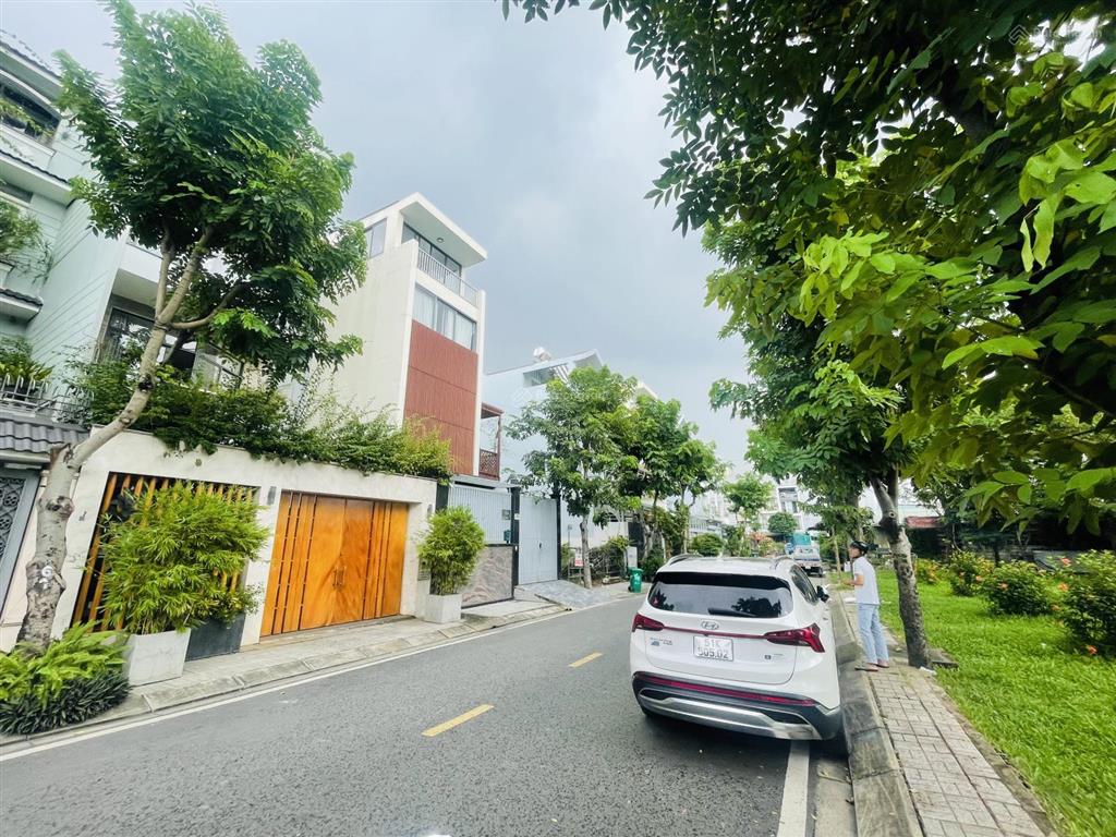 Nhà phố view sông khu tân quy đông (dt 7m x 18m) giá tốt 22 tỷ tl